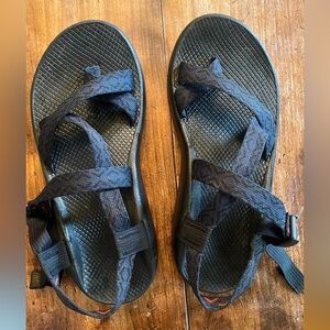 Men’s Z/2 Classic Sandal, size 9.